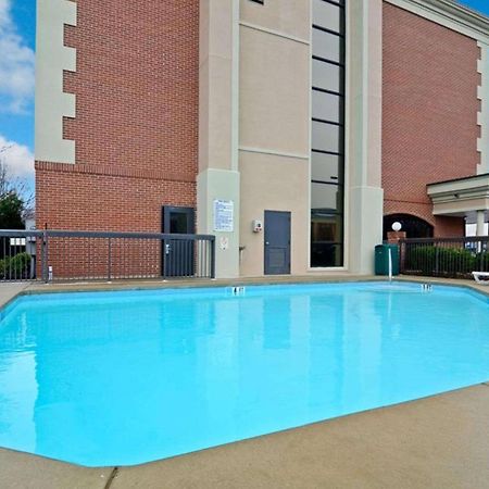 Clarion Pointe Greensboro Airport Exterior foto