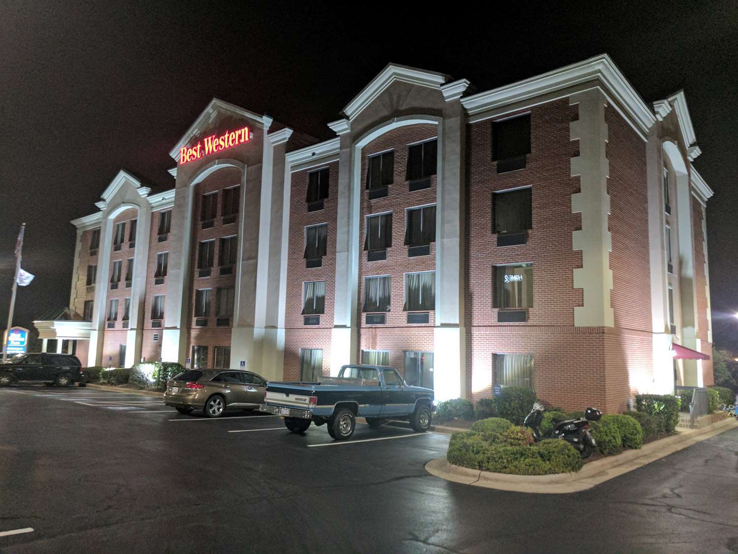 Hotel Clarion Pointe Greensboro Airport Exterior foto