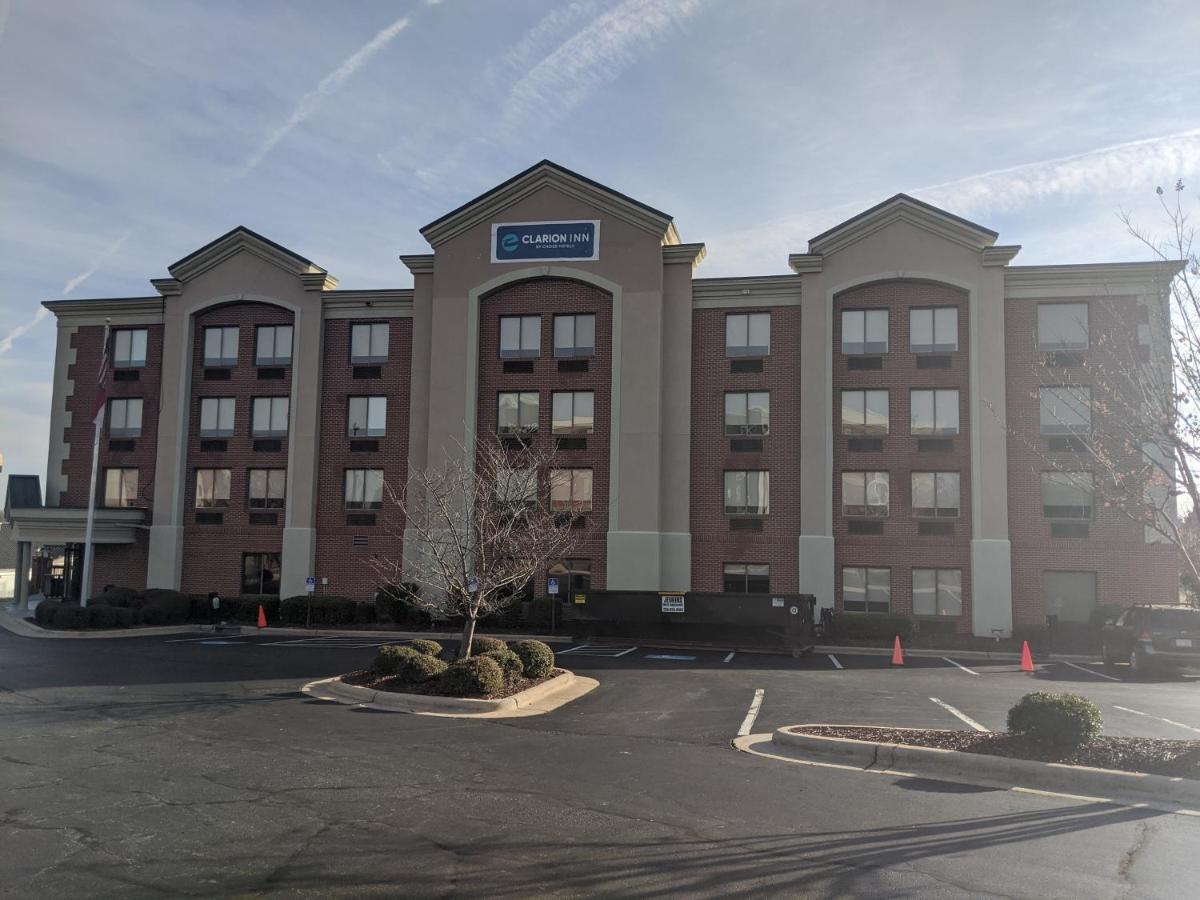 Hotel Clarion Pointe Greensboro Airport Exterior foto