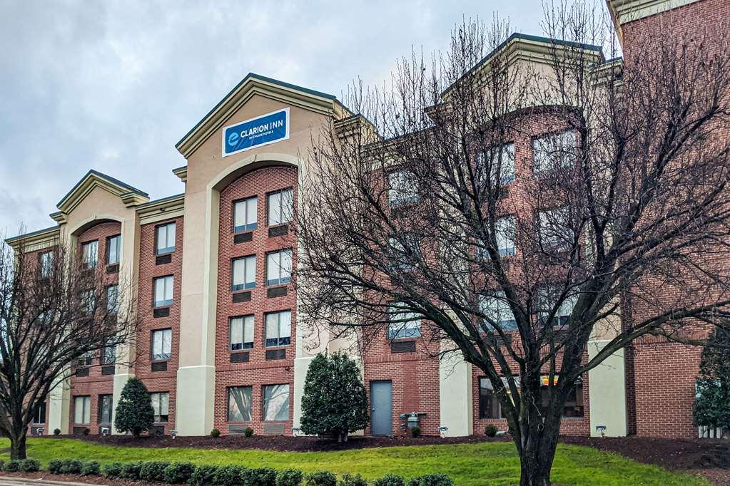 Clarion Pointe Greensboro Airport Exterior foto